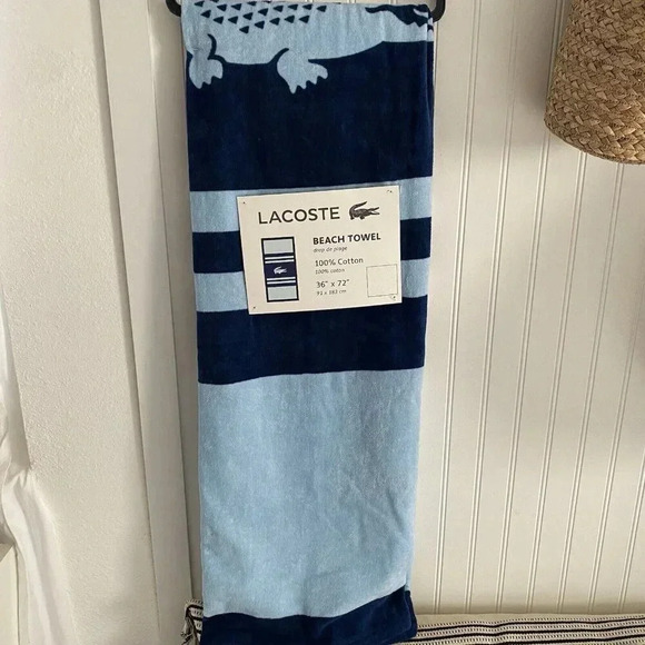 LACOSTE Navy & Light Blue 36"x72" Beach Pool Towel Alligator Logo 100% Cotton - Picture 1 of 7